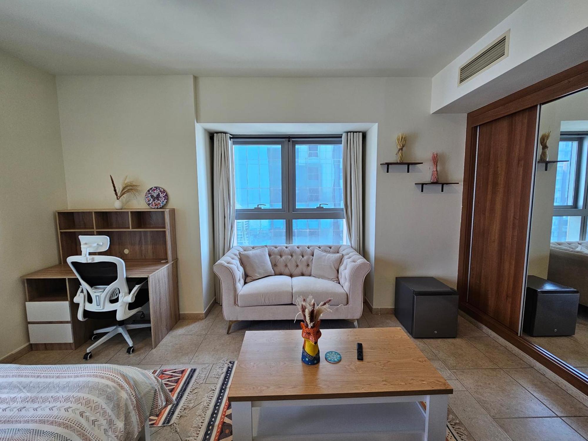 Super Host At Highest Residential Tower In The World, Private Rooms In A Shared Apartment Dubai Kamer foto